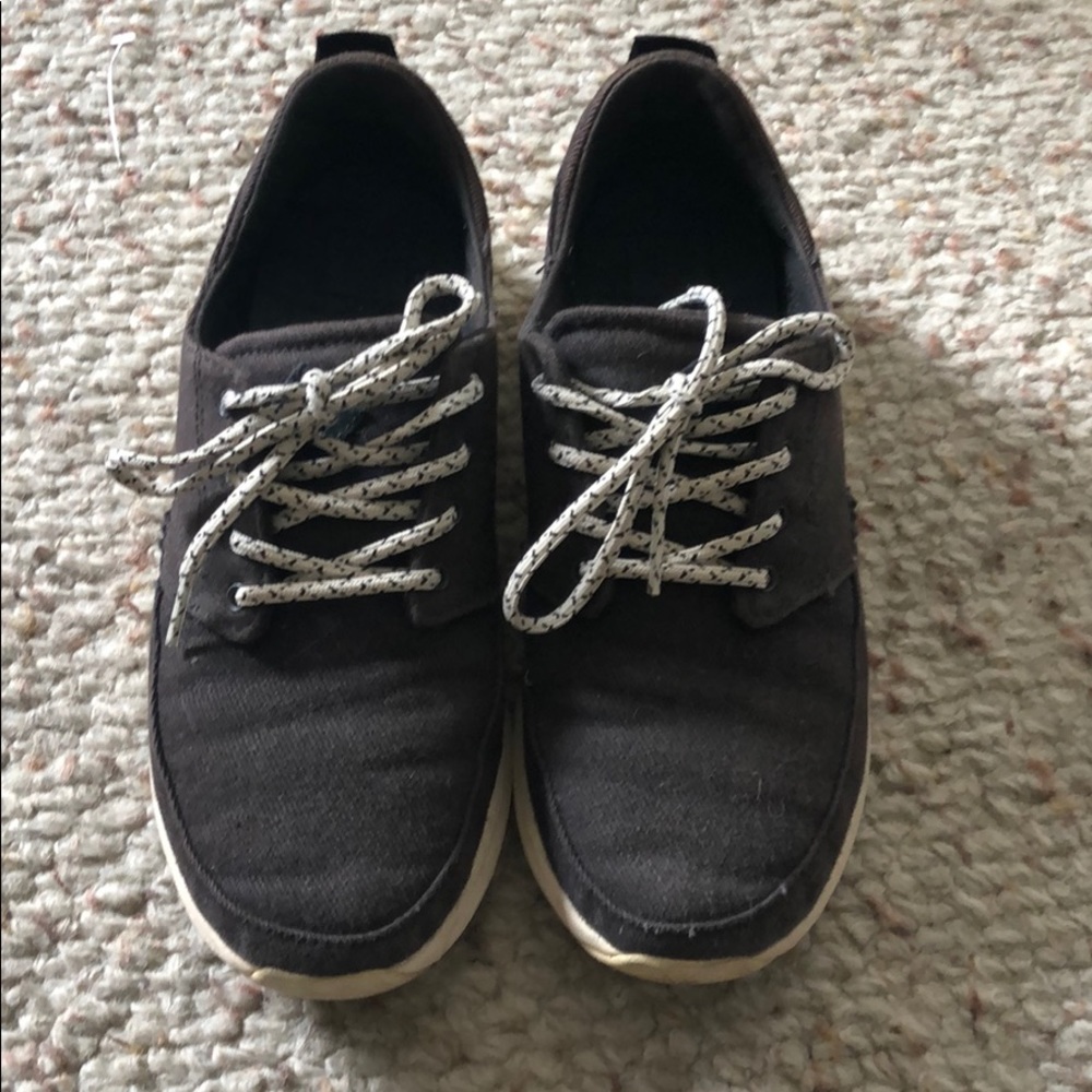 Reef women’s shoes